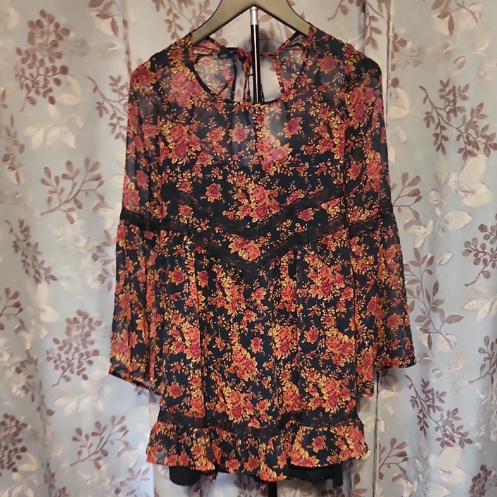 2/$5 Floral Black and Red Women's Top